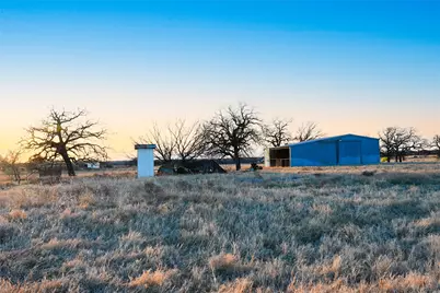 187 Cr-1750, Chico, TX 76431 - Photo 7