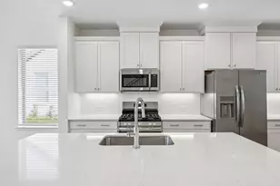 3547 Pierce Ln, Grand Prairie, TX 75052 - Photo 7