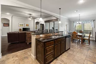 724 Paintbrush Ct, Aledo, TX 76008 - Photo 7