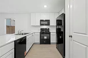 12176 Steeplechase Dr, Providence Village, TX 76227 - Photo 5