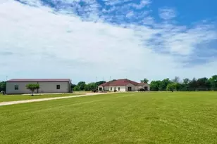 1220 Hinchliffe, Mexia, TX 76667 - Photo 1