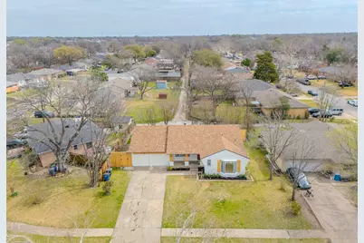 2036 Gaylord Drive, Dallas, TX 75217 - Photo 15