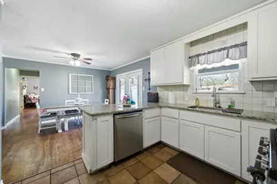 1415 Glenlain Drive, Grand Saline, TX 75140 - Photo 13