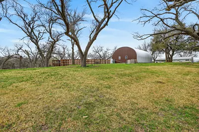 1812 Long Creek Court, Granbury, TX 76049 - Photo 33