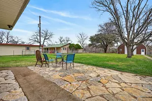 1812 Long Creek Ct, Granbury, TX 76049 - Photo 27