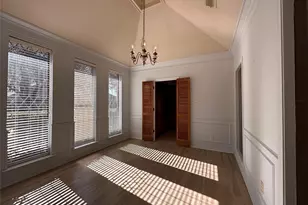 1030 Clinton St, Carrollton, TX 75007 - Photo 5