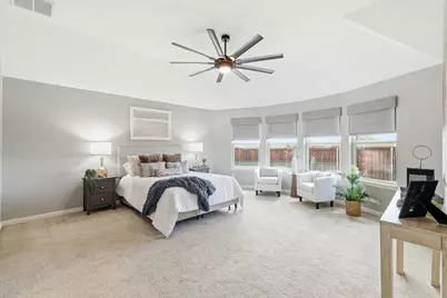 9728 Bitterroot Drive, Little Elm, TX 75068 - Photo 3