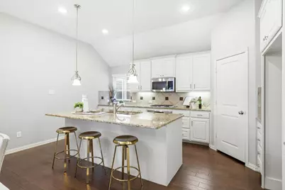 9728 Bitterroot Drive, Little Elm, TX 75068 - Photo 13