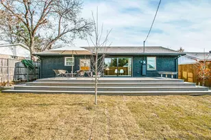 8807 Graywood Dr, Dallas, TX 75243 - Photo 31