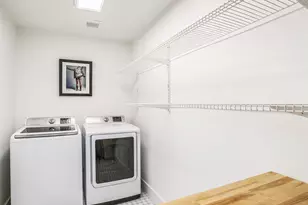 8807 Graywood Dr, Dallas, TX 75243 - Photo 15