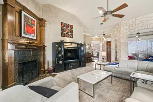 1361 Shallowbend Dr, Midlothian, TX 76065 - Photo 9