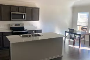 968 Glover Dr, Aubrey, TX 76227 - Photo 5