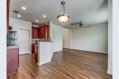 8735 Manhattan Avenue, Plano, TX 75024 - Photo 3