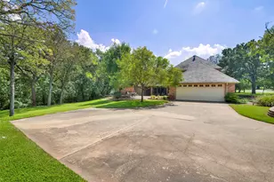 649 Anderson Rd, Whitesboro, TX 76273 - Photo 33