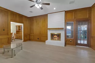 421 Pebblecreek Dr, Garland, TX 75040 - Photo 3