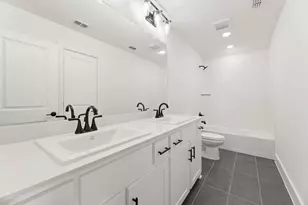 703 Iris Cir, Mansfield, TX 76063 - Photo 39