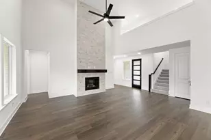 703 Iris Cir, Mansfield, TX 76063 - Photo 9