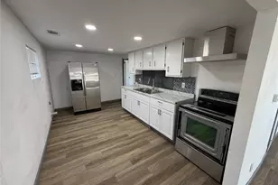 1403 SE Martin Luther King Jr St, Mineral Wells, TX 76067 - Photo 5