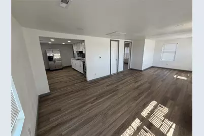 1403 SE Martin Luther King Jr Street, Mineral Wells, TX 76067 - Photo 3