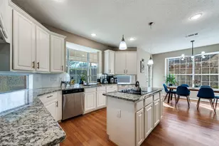 2106 Hunter Pl Ln, Arlington, TX 76006 - Photo 9