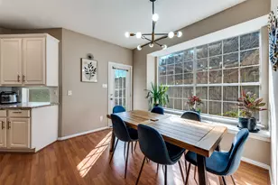 2106 Hunter Pl Ln, Arlington, TX 76006 - Photo 11