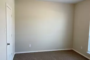 4702 Elite Dr, Sanger, TX 76266 - Photo 11