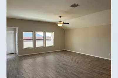 4702 Elite Drive, Sanger, TX 76266 - Photo 5