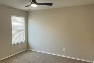 4702 Elite Dr, Sanger, TX 76266 - Photo 19