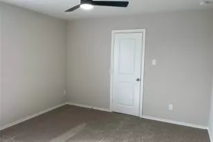 4702 Elite Dr, Sanger, TX 76266 - Photo 15