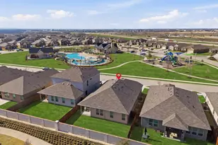 16032 Farringdon Way, Fort Worth, TX 76247 - Photo 27