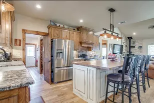 670 Loggins Trail, Poolville, TX 76487 - Photo 5