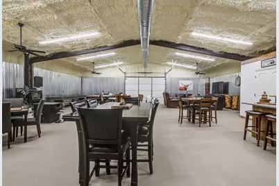 670 Loggins Trail, Poolville, TX 76487 - Photo 29