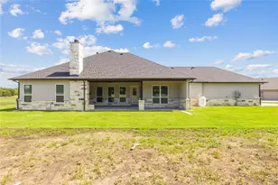 8401 Stallion Dr, Godley, TX 76044 - Photo 37