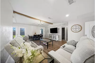 6304 Buckingham Trail, North Richland Hills, TX 76182 - Photo 3