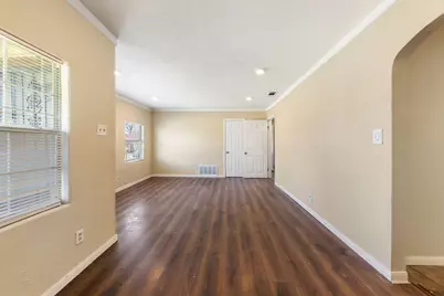 3432 Avenue C, Fort Worth, TX 76105 - Photo 9