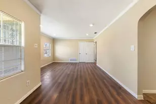 3432 Avenue C, Fort Worth, TX 76105 - Photo 9