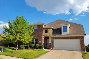1537 Castle Creek Dr, Little Elm, TX 75068 - Photo 1