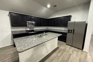 5824 Utopia Dr, Fort Worth, TX 76179 - Photo 5