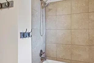 1004 N Cates St, Decatur, TX 76234 - Photo 17