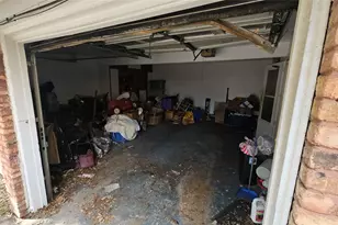 2236 Ridgeview St, Fort Worth, TX 76119 - Photo 9