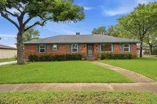 910 Worcester Ln, Garland, TX 75040 - Photo 1
