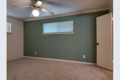 910 Worcester Lane, Garland, TX 75040 - Photo 13