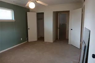 910 Worcester Ln, Garland, TX 75040 - Photo 11