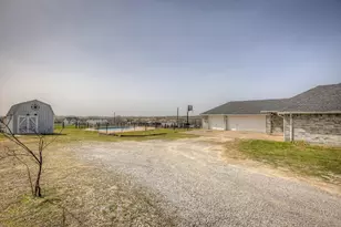 1021 Dominique Dr, Weatherford, TX 76087 - Photo 25