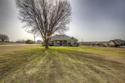 1021 Dominique Drive, Weatherford, TX 76087 - Photo 3