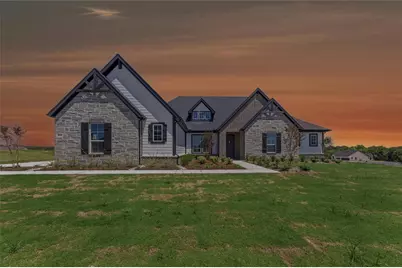 815 Valley Ridge Road, Van Alstyne, TX 75495 - Photo 1