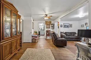 703 Jardin Dr, Mesquite, TX 75149 - Photo 3