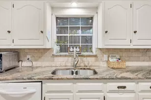 2233 Goldenrod Ave, Fort Worth, TX 76111 - Photo 21