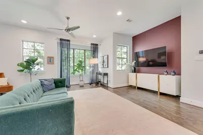 5807 Bryan Parkway #50, Dallas, TX 75206 - Photo 7