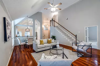 14592 Evergreen Court, Addison, TX 75001 - Photo 3